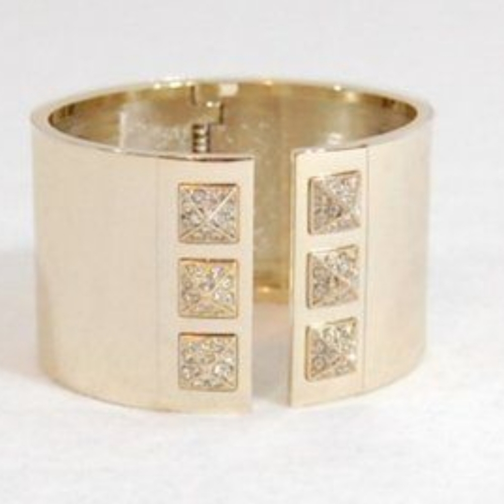 Victoria's Secret Scandalous Gold Tone w/ Rhinestone Pyramids Hinged Cuff